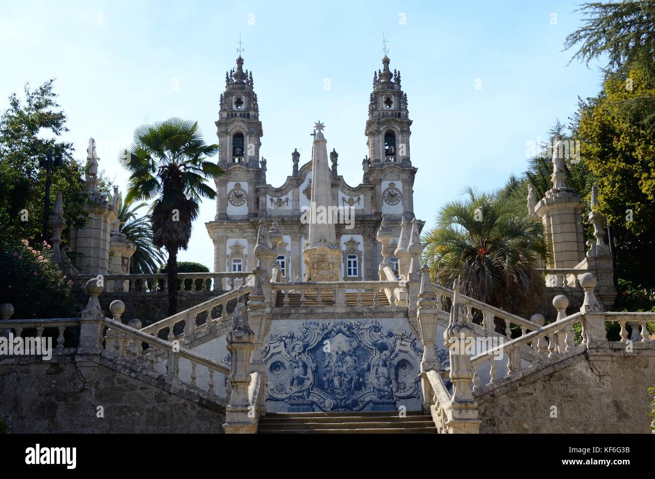 Our Lady of Remedies Church site pilgrim et escalier baroque Lamego
