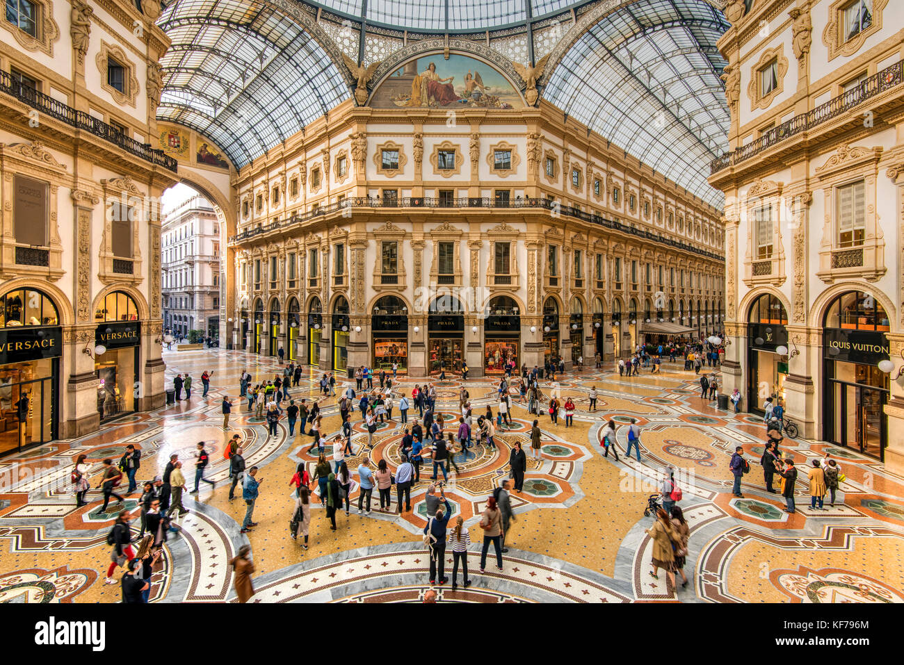 Galleria Vittorio Emanuele II shopping mall, Milan, Lombardie, Italie Banque D'Images
