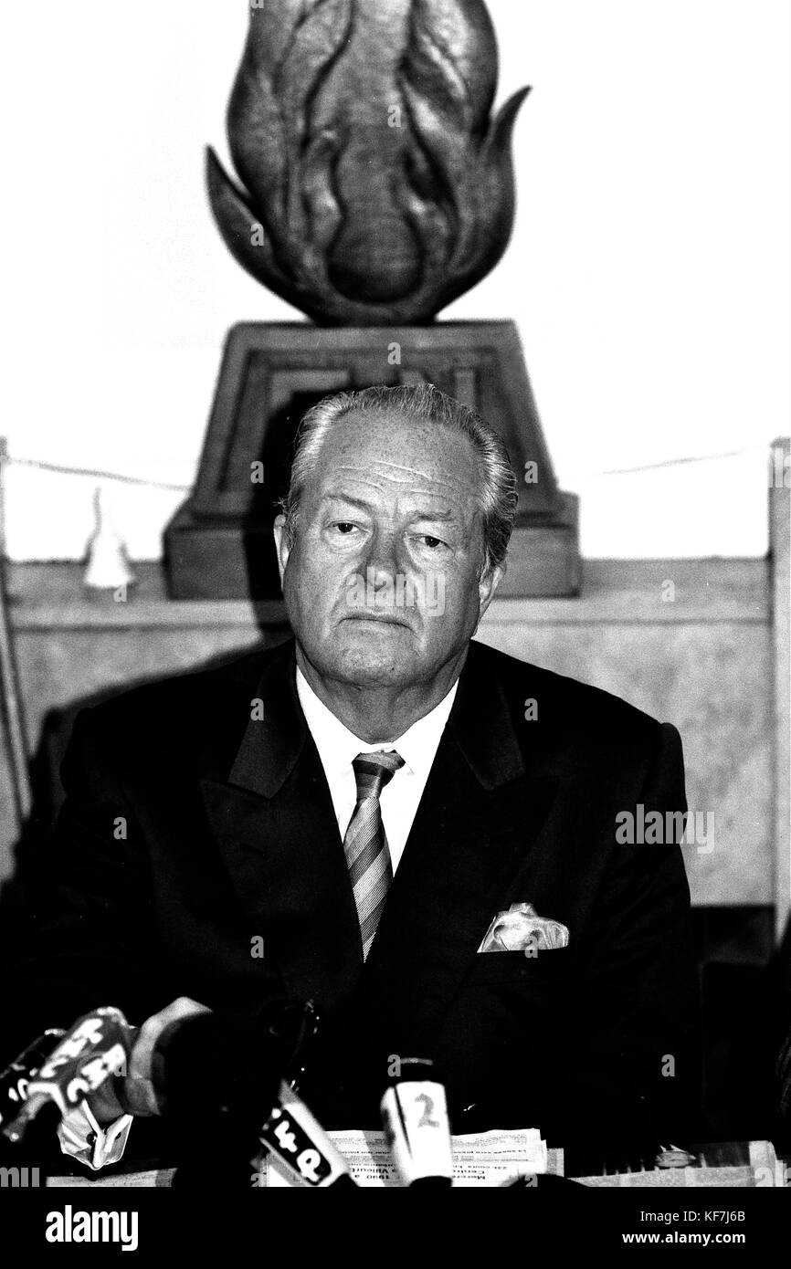 Jean-Marie le Pen, président du Front national français (FN), rend visite à la Fédération FN à Villeurbanne, France Banque D'Images