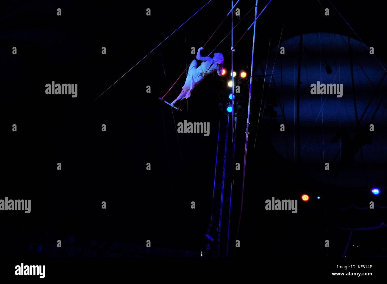 Trapéziste de cirque Banque D'Images