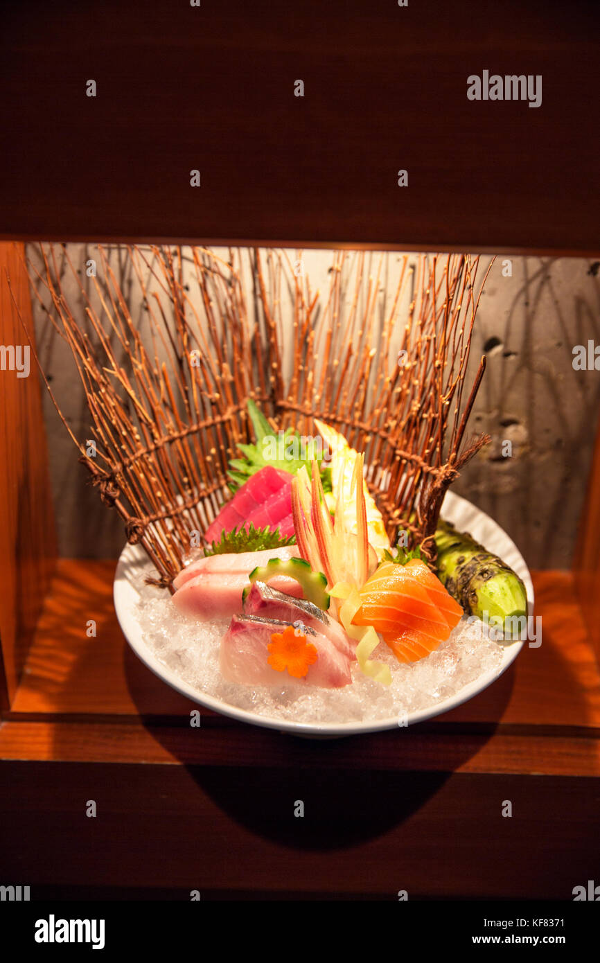 Usa, Colorado, Aspen, un apéritif sashimi à matshuhisa restaurant, centre-ville de aspen Banque D'Images