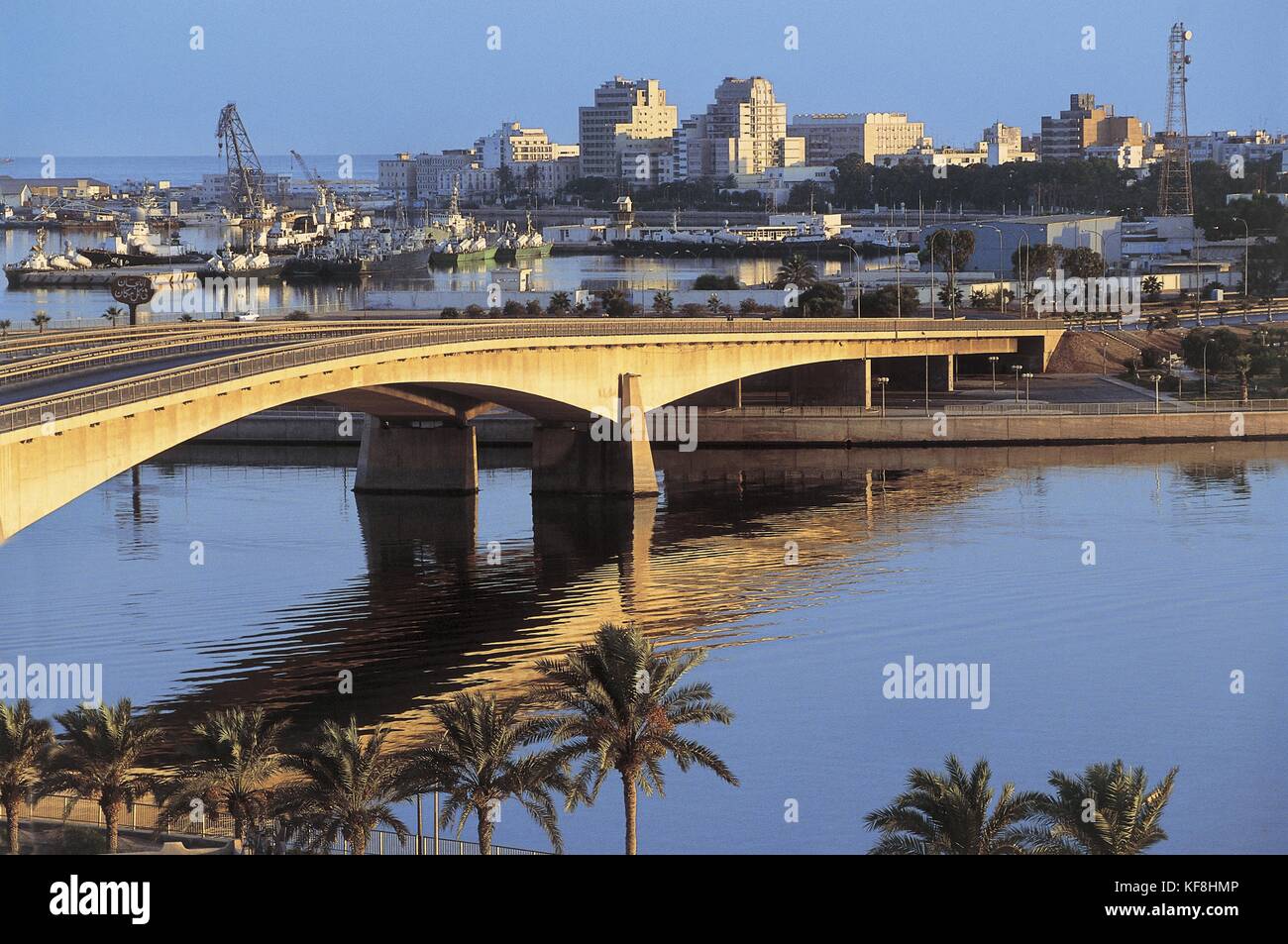 Pont sur la mer, bengasi, Cyrénaïque, Libye Banque D'Images