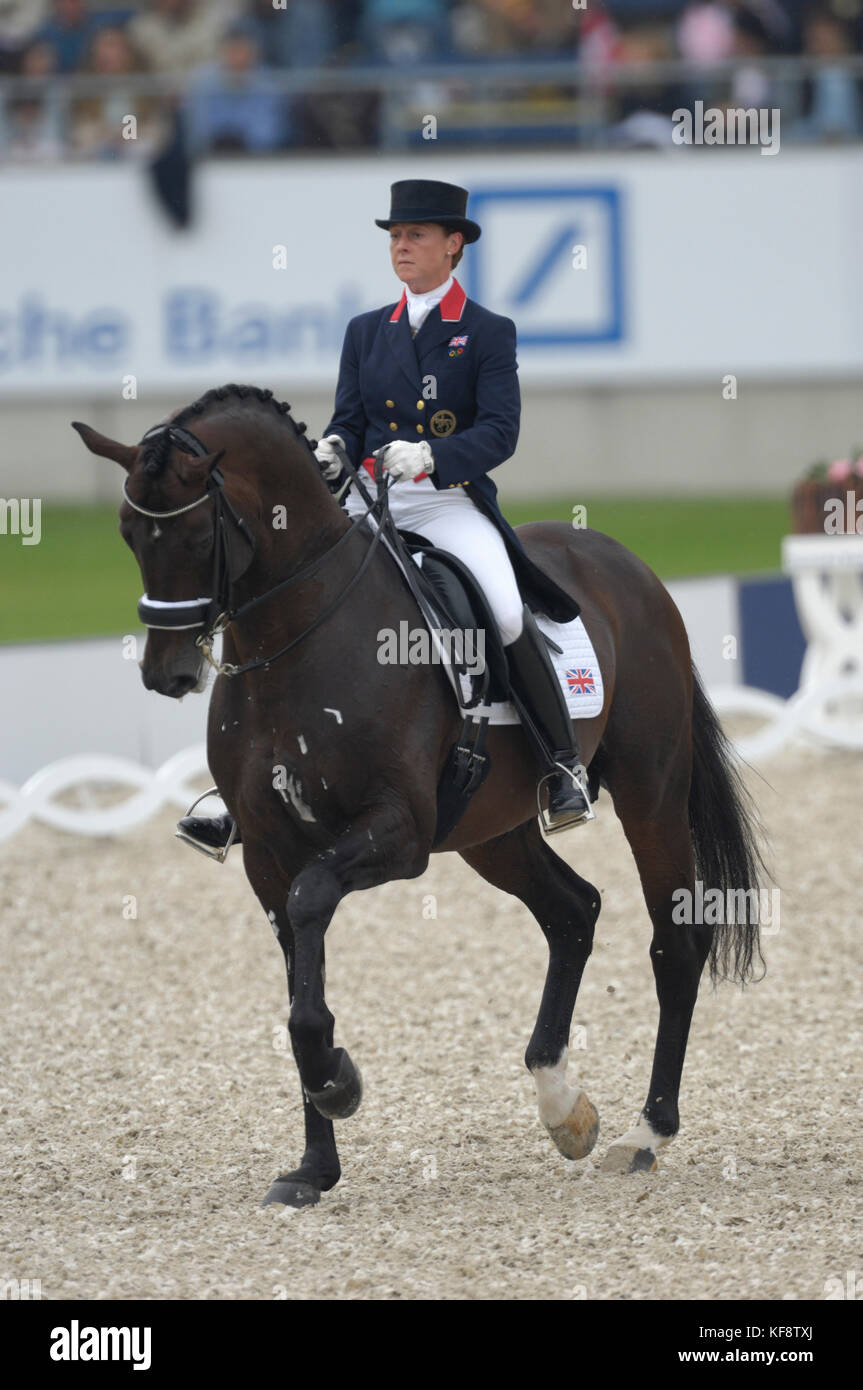 Emma Hindle (GBR) équitation Lancet - World Equestrian Games, Aix-la-Chapelle, - le 25 août 2006, Grand Prix special Banque D'Images