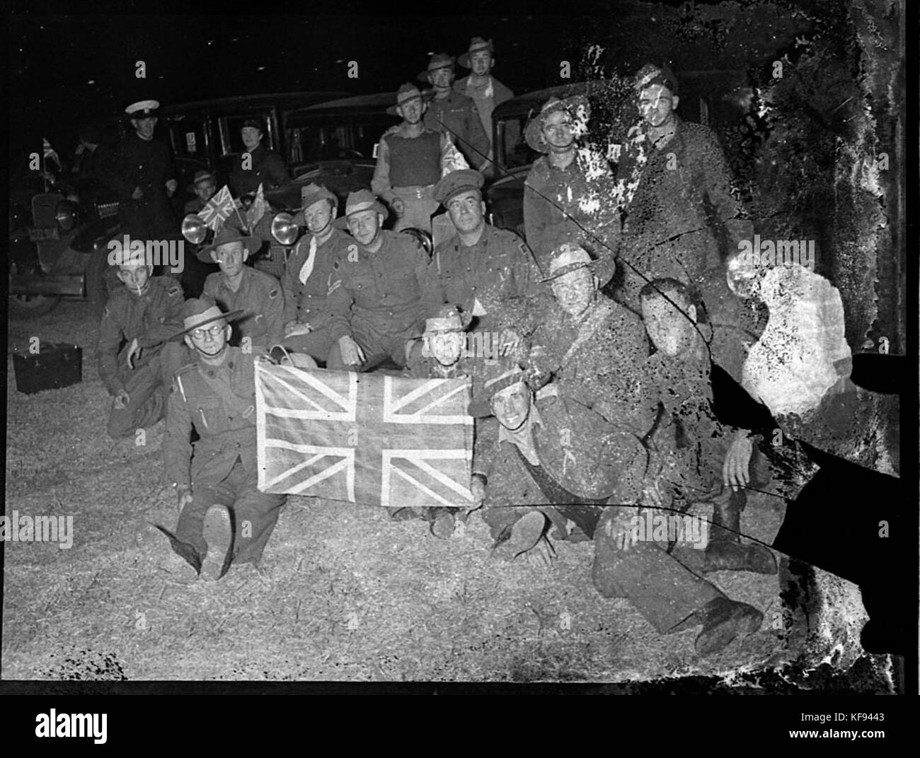 Une photographie montrant des soldats de retour de la deuxième force impériale australienne (AIF) à la Royal Australian Society (RAS), après la guerre Banque D'Images