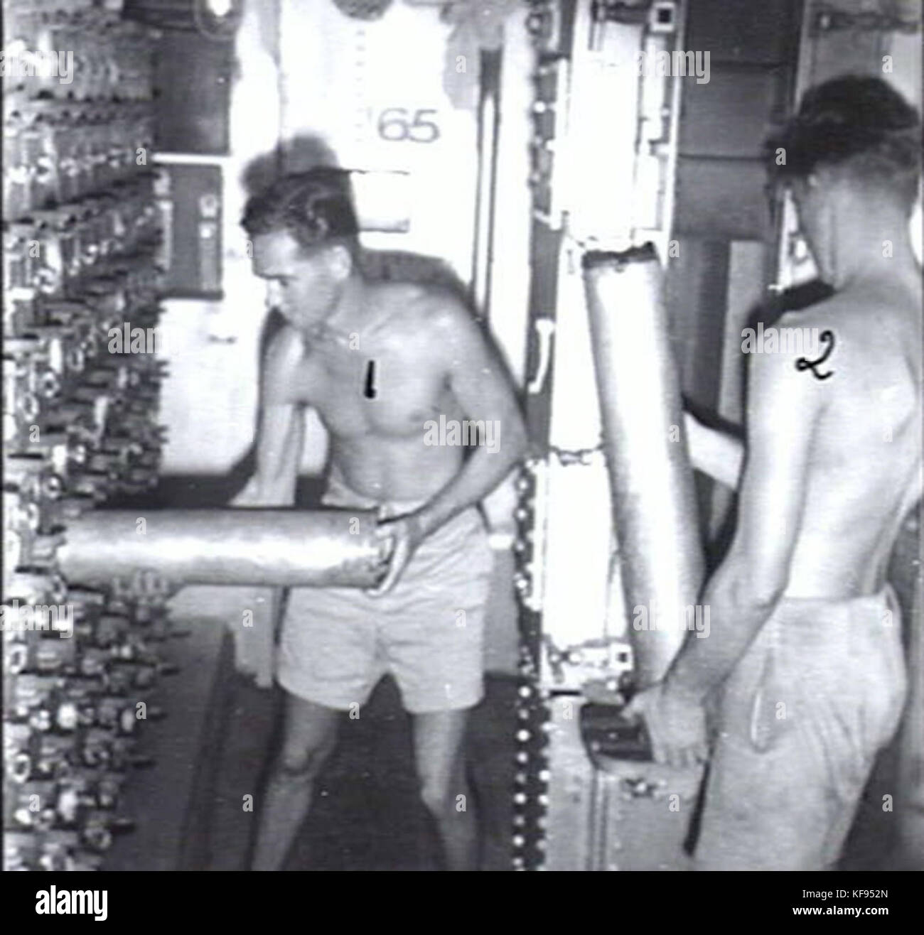 Le HMAS Arunta Y Magazine Juillet 1945 AWM 112239 Banque D'Images
