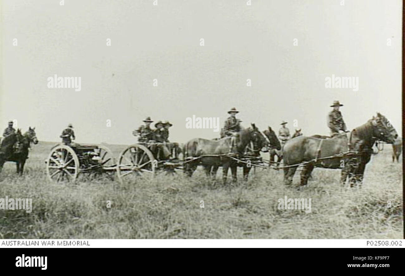 Fort Lytton 1927. Avec 18 soldats à cheval livres Banque D'Images