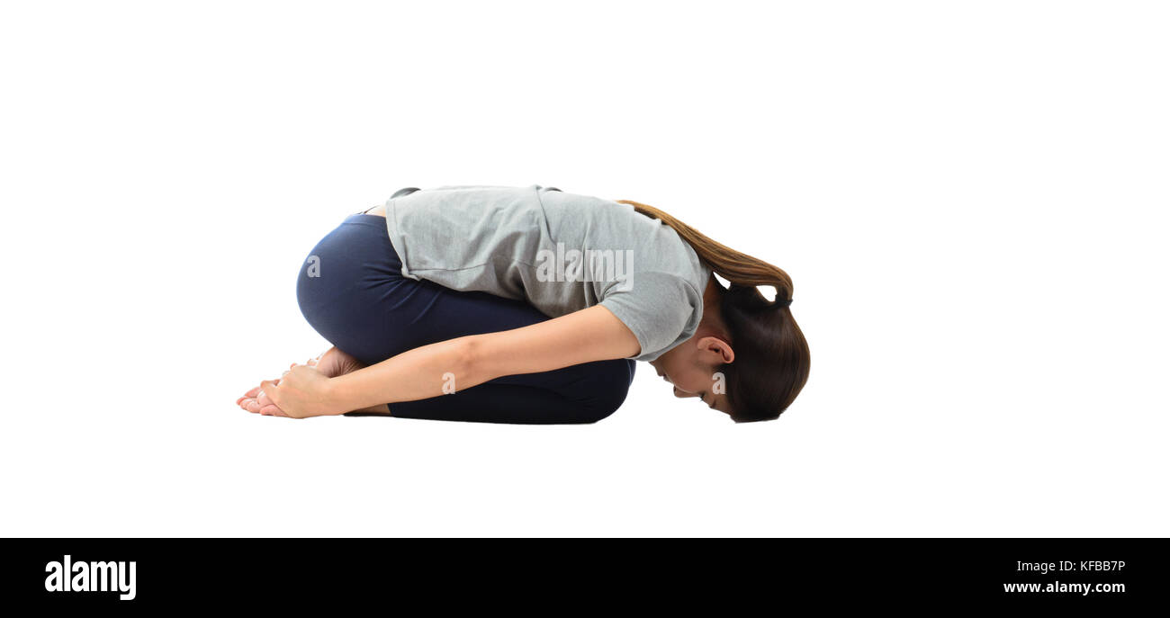 Young Asian woman practicing yoga, assis en pose facile , femme en bonne santé. concept de bonne hygiène de vie et de détente. man isolalted,studi Banque D'Images