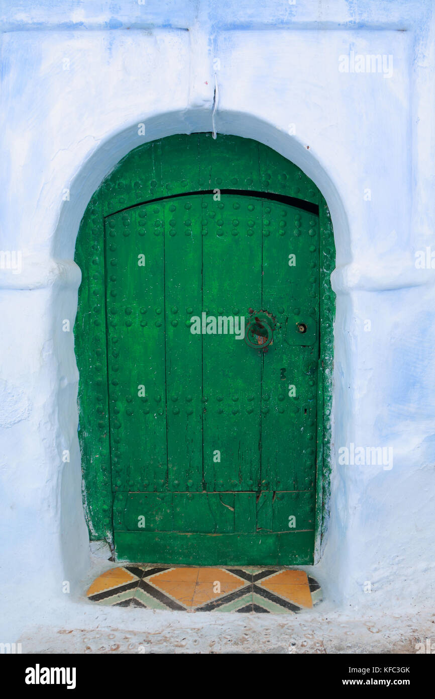 Vieille porte en bois vert Banque D'Images