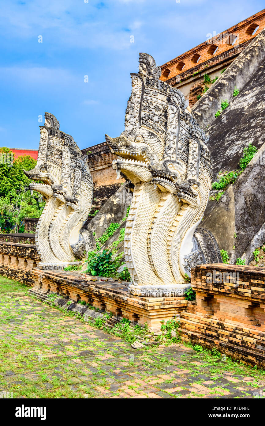 L'ancienne pagode à Wat Chedi Luang à Chiang Mai, province de Thaïlande, Asie Banque D'Images
