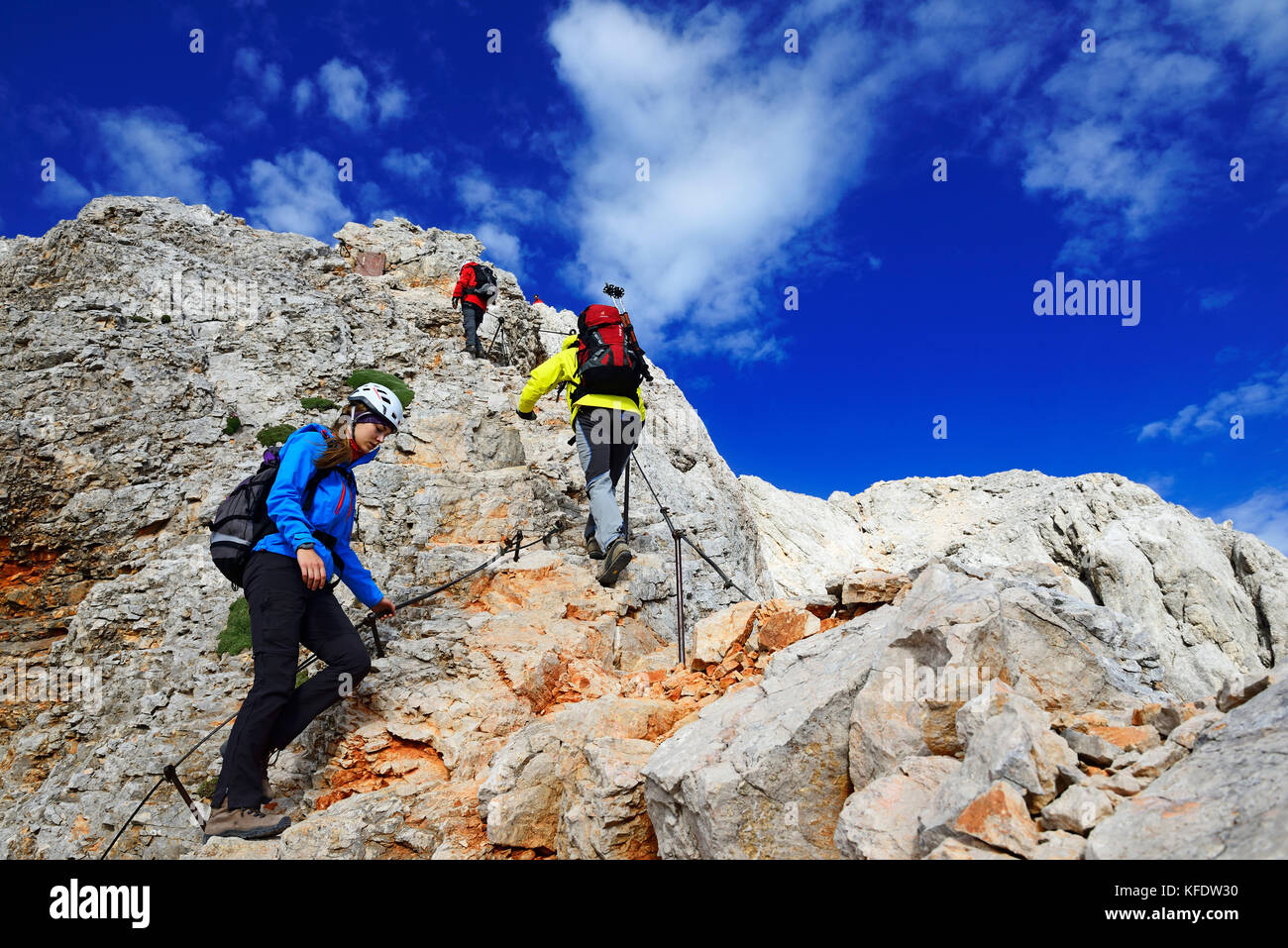 Ascension de la pod triglavom planika refuge au sommet du Triglav, parc national du Triglav, Alpes juliennes, en Slovénie Banque D'Images
