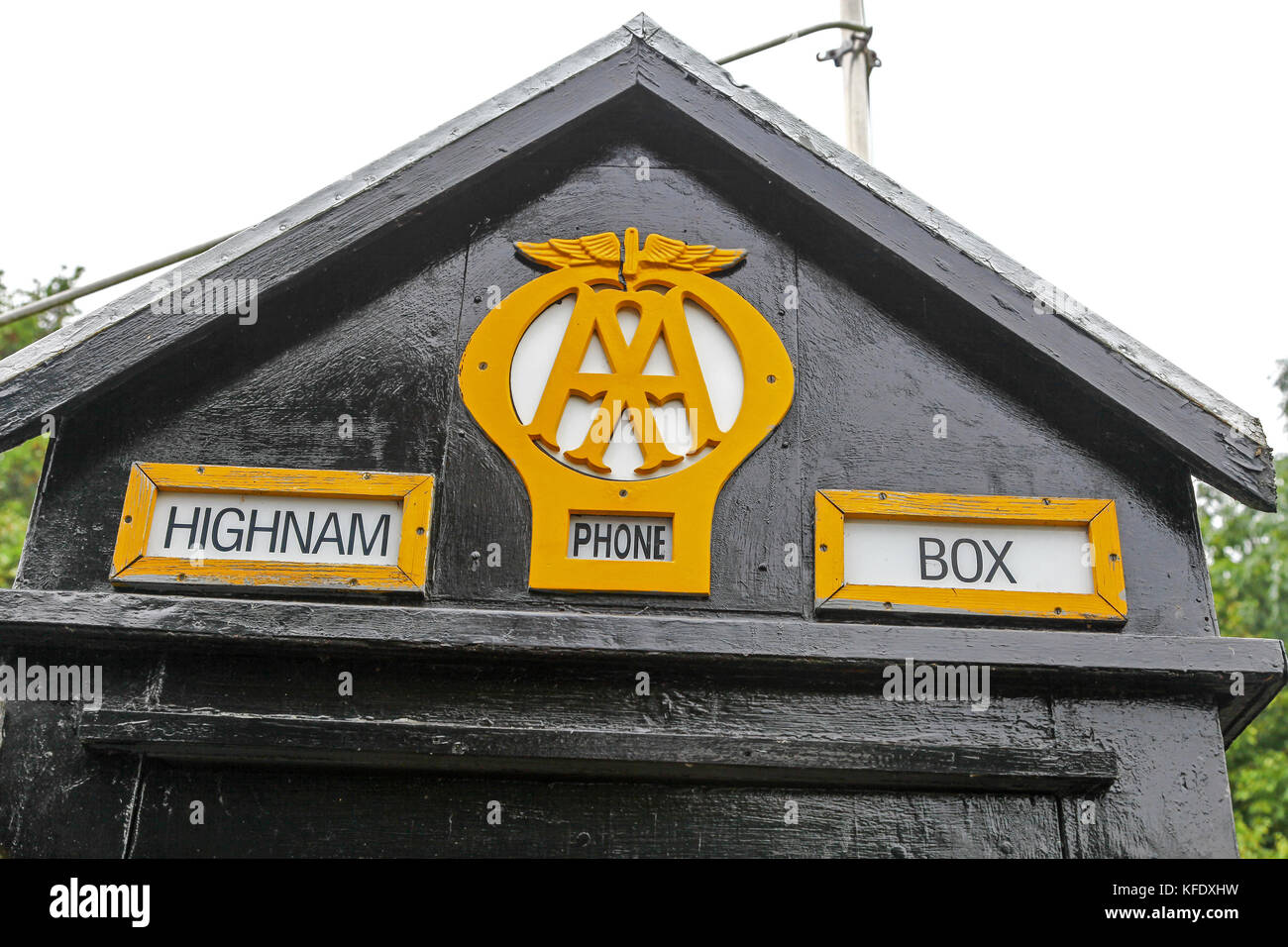 Un service de dépannage AA téléphone fort à la cabine téléphonique nationale d'Avoncroft Museum Collection, de bâtiments, Worcestershire, Angleterre, RU Banque D'Images