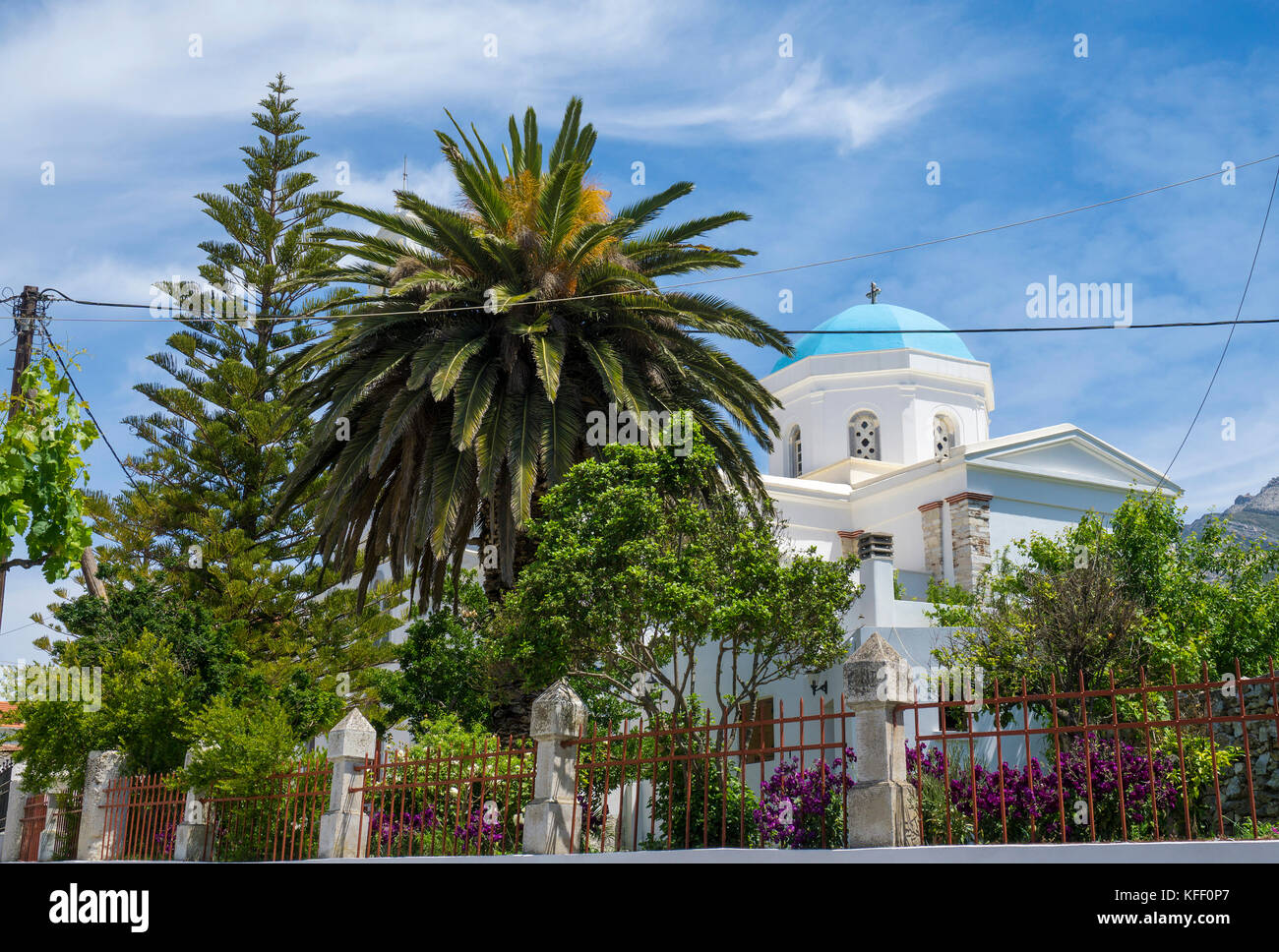 L'église orthodoxe à Melanes, l'île de Naxos, Cyclades, Mer Égée, Grèce Banque D'Images
