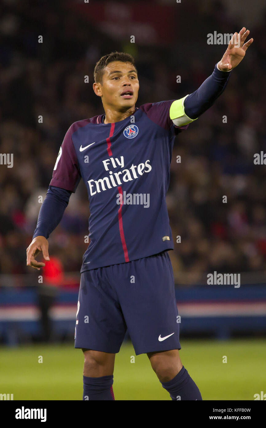 Paris, Paris, France. 27 Oct, 2017. Thiago Silva lors de la Ligue 1 match de foot entre Paris Saint Germain (PSG) et de Nice au Parc des Princes. Credit : SOPA/ZUMA/Alamy Fil Live News Banque D'Images