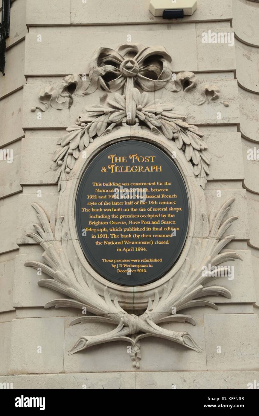 155-158 North Street Brighton, qui est le poste et télégraphe J D Weatherspoon Le bâtiment de 1923 était une banque. Banque D'Images