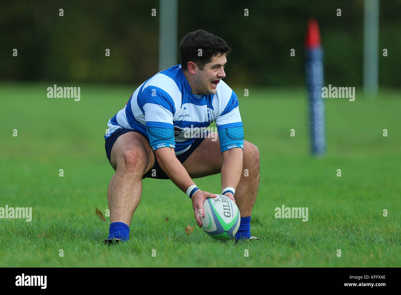 Wanstead va pour leur premier essai lors de Old Cooperians RFC vs Wanstead RFC, London 2 North East Division Rugby Union à The Coopers Company and Co Banque D'Images