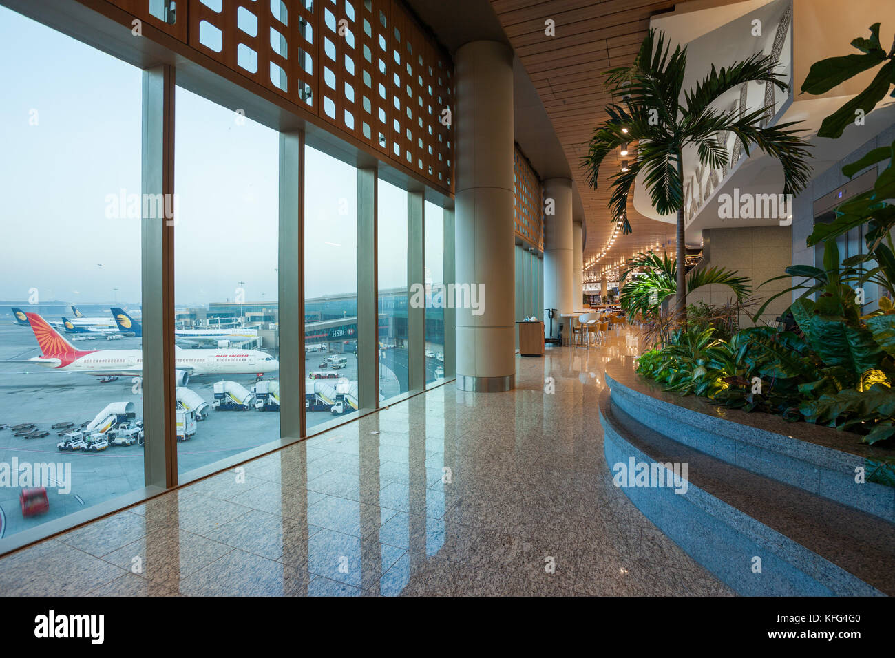 MUMBAI, INDE - Le 21 janvier : Terminal 2 de l'Aéroport International de Mumbai (BOM) le 21 janvier 2017. Banque D'Images