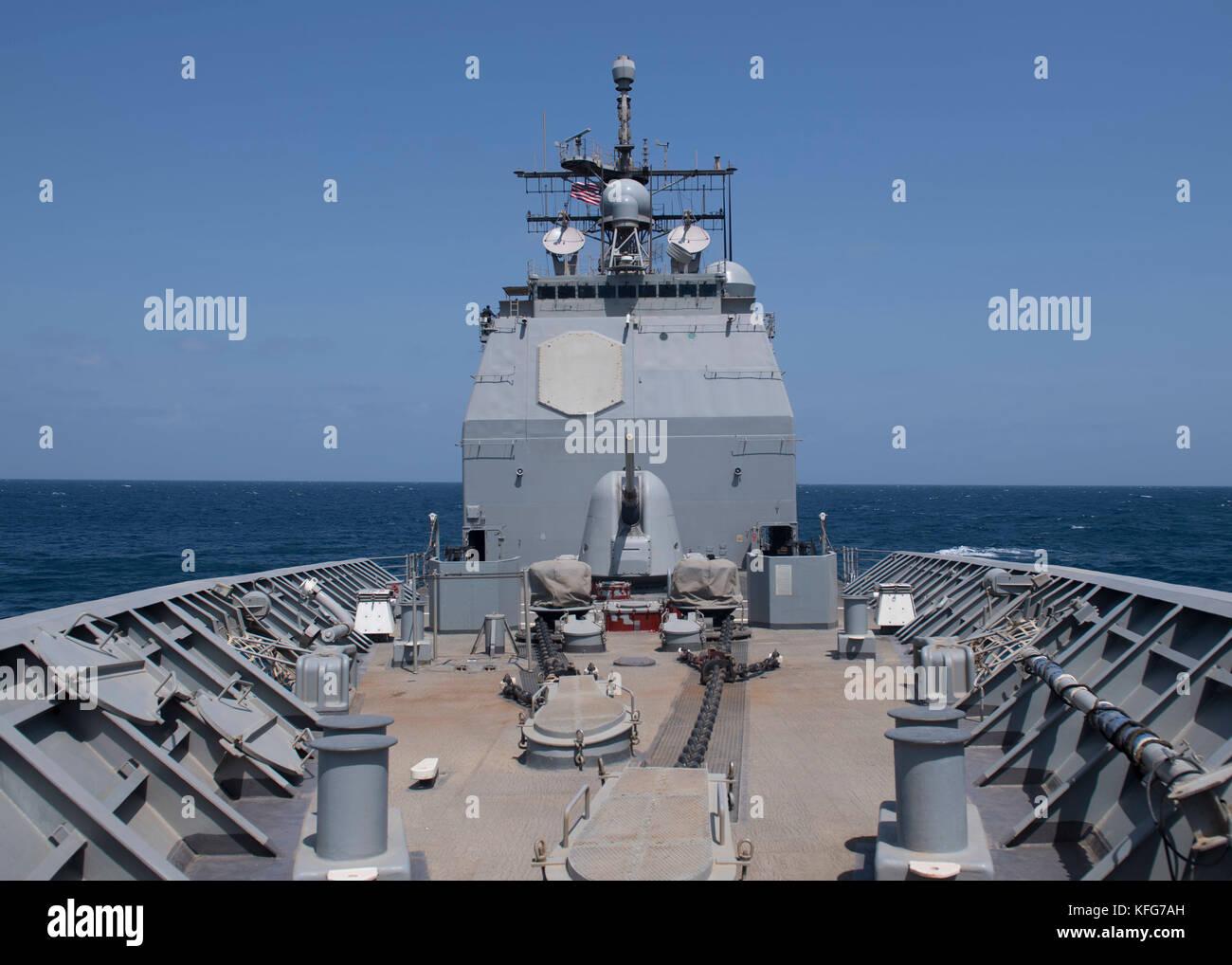 La classe Ticonderoga croiseur lance-missiles USS Lake Erie (CG 70) Banque D'Images