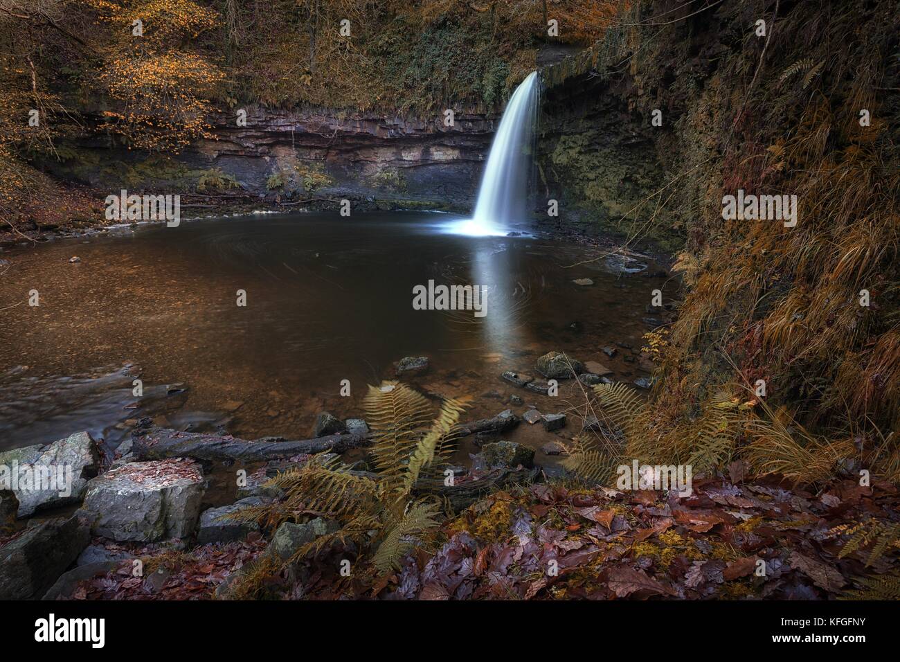 Cascade sgwd gwladus pontneddfechan Banque D'Images