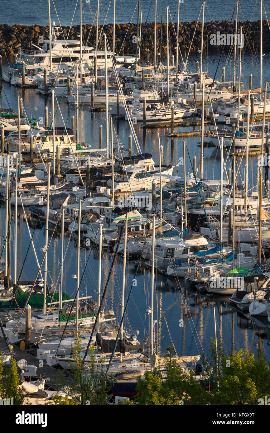 WA14077-00...WASHINGTON - Elliot Bay Marina en bordure d'Elliot Bay dans le quartier Magnolia de Seattle. Banque D'Images WA14077-00...WASHINGTON - Elliot Bay Marina en bordure d'Elliot Bay dans le quartier Magnolia de Seattle. Banque D'Images