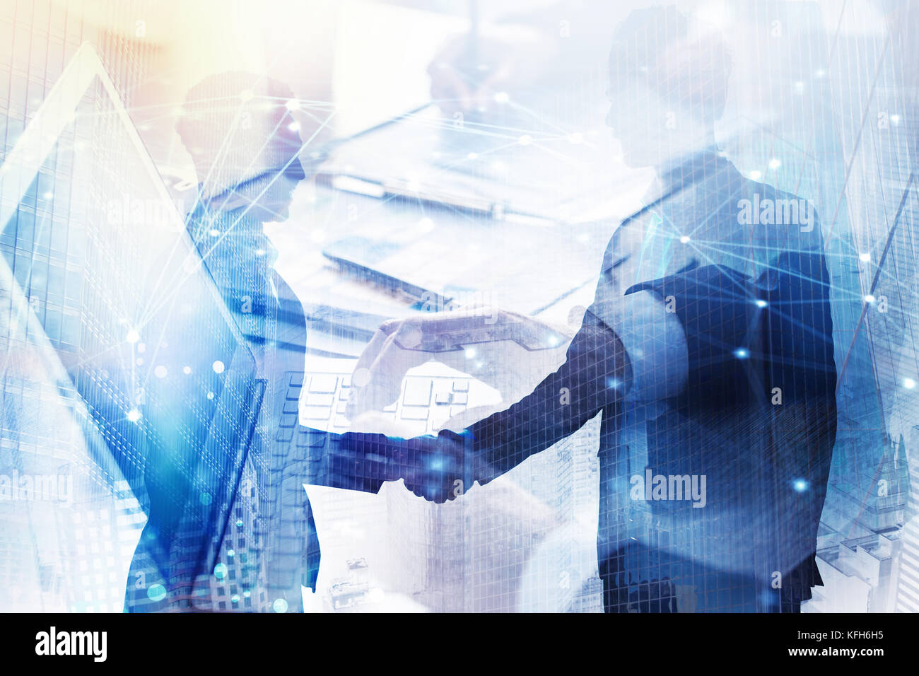 Poignée de main commerciale abstraite. Concept de partenariat et de travail d'équipe. Double exposition Banque D'Images