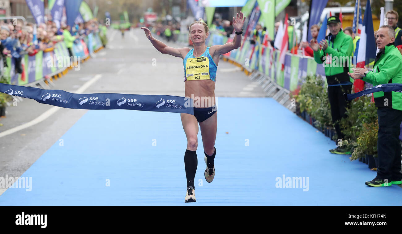 Ukraine's nataliya lehonkova remporte le marathon de dublin d'airtricity sse à 2:28:58. Banque D'Images