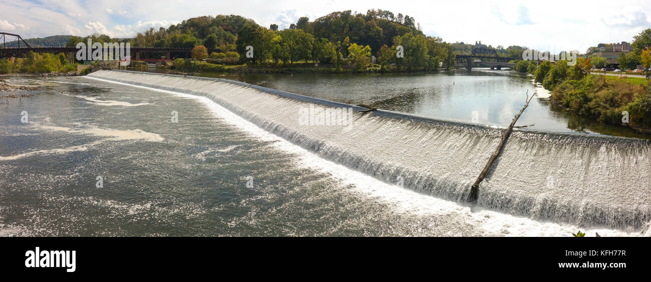 Barrage de la rivière Lehigh à Easton, Delaware river, Easton, barrage de dérivation, Virginia, United States. Banque D'Images