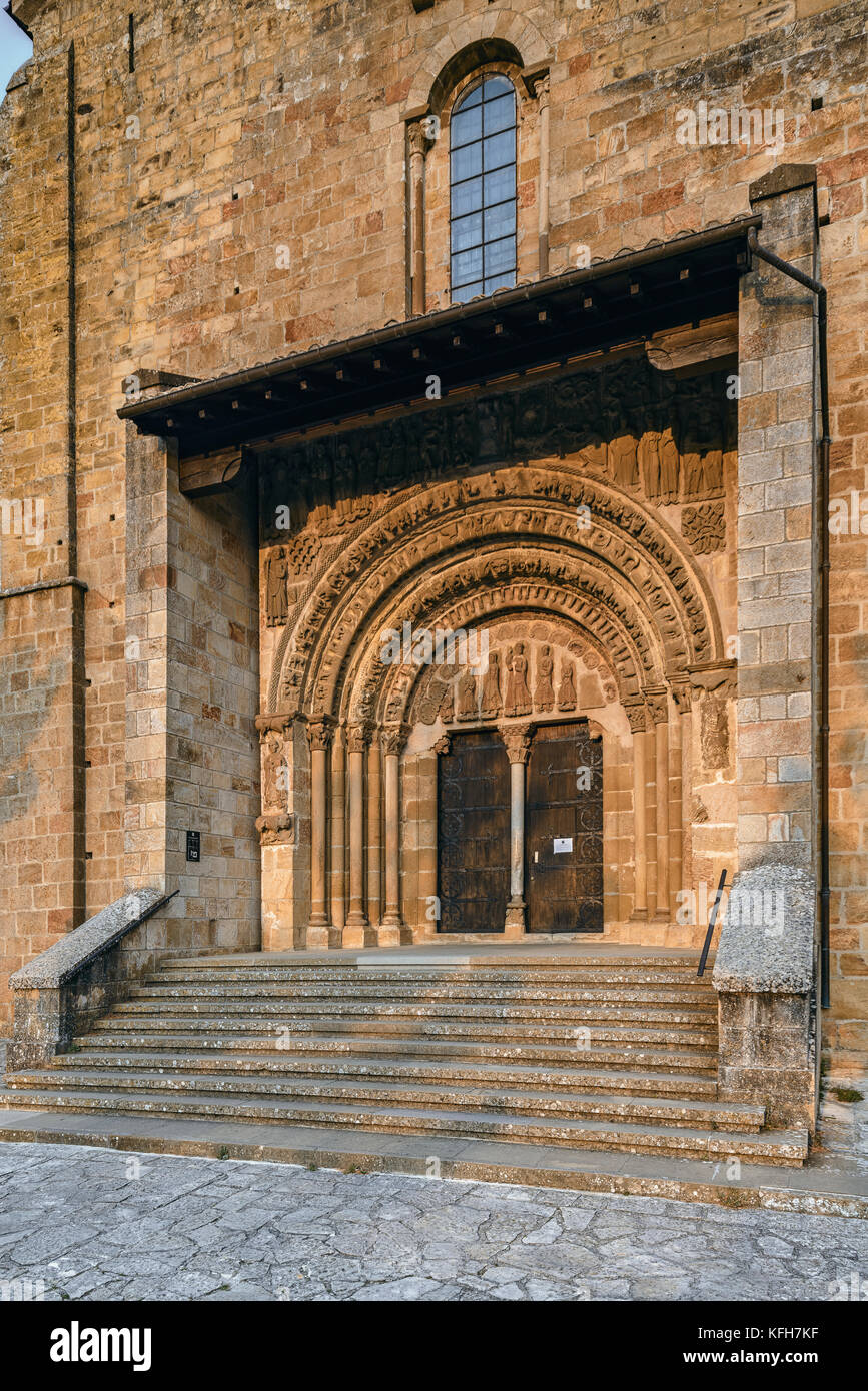 Monastère de San Salvador de Leyre, la plus ancienne et bien-aimé de l'ancien roi de Navarre, Espagne Banque D'Images