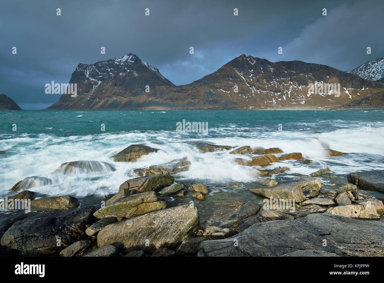 Côte Rocheuse de fjord en Norvège Banque D'Images