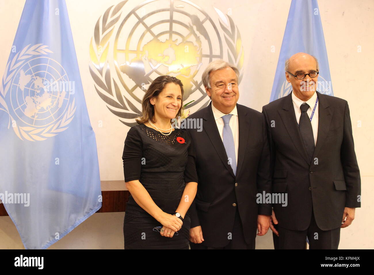 Nations Unies, New York, USA. 30Th oct, 2017. Le ministre des affaires étrangères du Canada chrystia freeland et Ministre des affaires étrangères du Pérou Ricardo Luna Mendoza a rencontré un sec-gen Antonio Guterres. crédit : Matthew russell lee/Alamy live news Banque D'Images