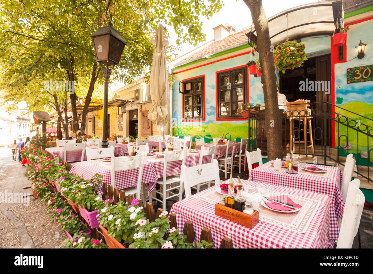 Les cafés de la bohème de Skadarlija (Skandarska) trimestre, Belgrade Banque D'Images