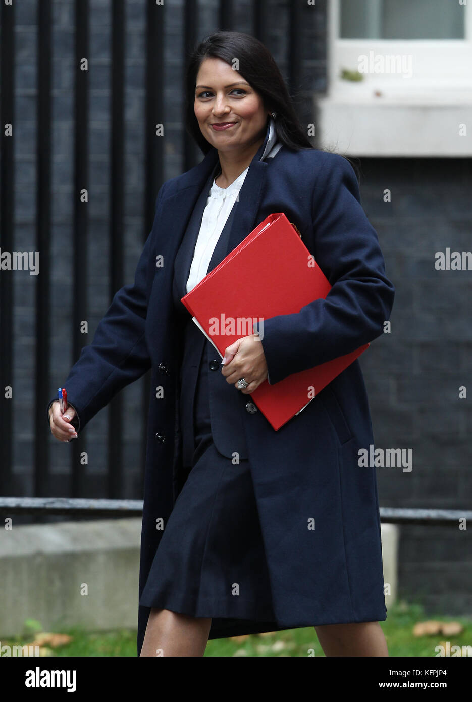 Londres, Royaume-Uni. 31 octobre, 2017. Priti Patel, secrétaire d'État au développement international participe à une réunion du cabinet au 10 Downing Street à Londres : crédit wfpa/Alamy live news Banque D'Images