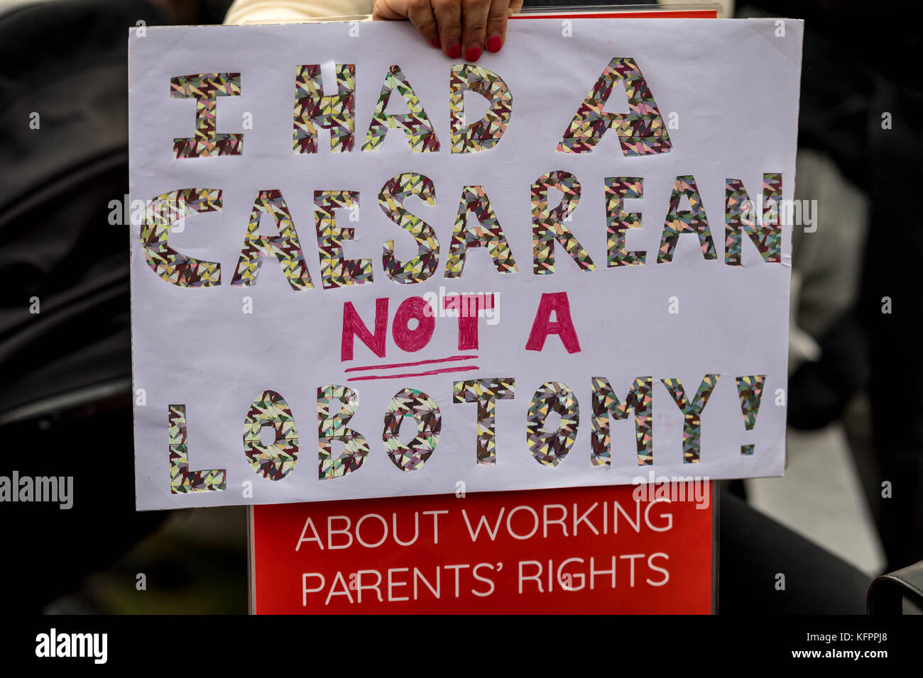 Londres 31 octobre 2017, marche de protestation des momies pour une meilleure mère de l'enfant, y compris d'améliorer le congé de maternité et maternaity crédit : Ian Davidson/Alamy live news Banque D'Images