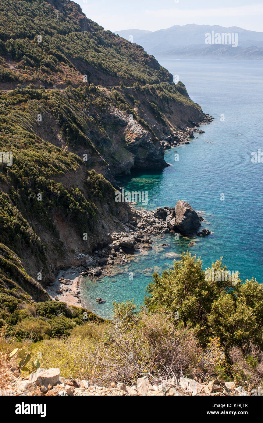 Corse Le Paysage Sauvage De La Haute Corse Avec Vue Sur La