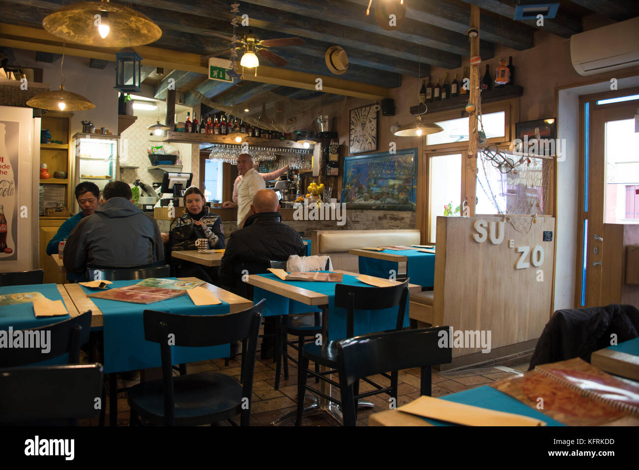 Intérieur de la ligue et restaurant zo, BURANO, Venise Banque D'Images