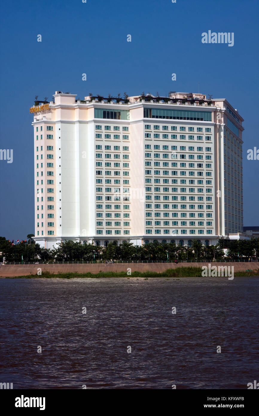 La nouvelle sokha phnom penh hotel et residence est l'un des nouveaux et des éléments modernes à Phnom Penh, Cambodge. Banque D'Images