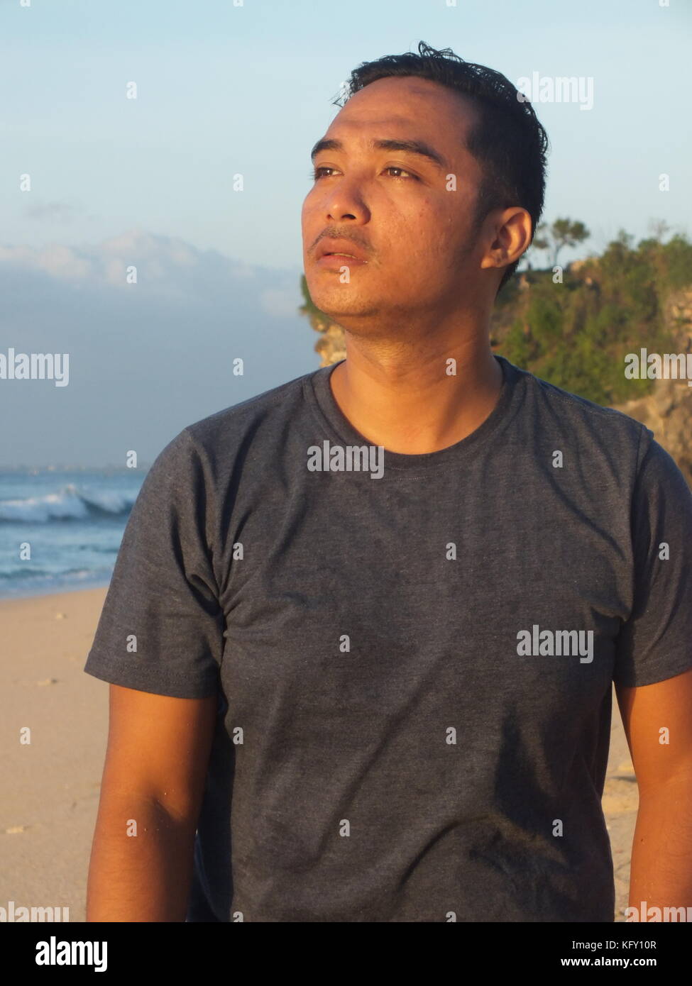 L'homme sur la plage Banque D'Images