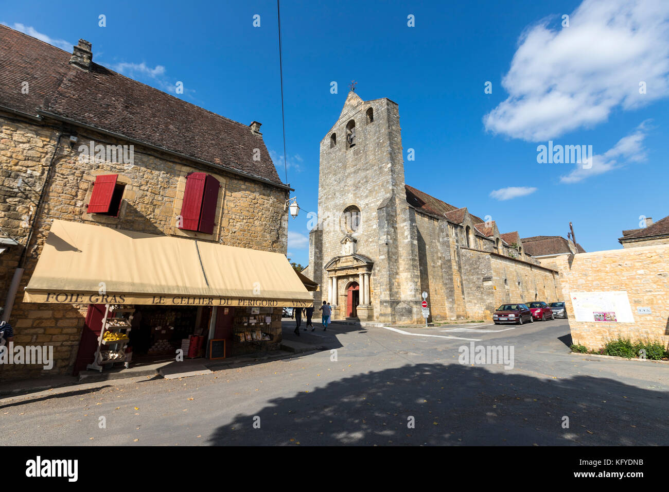 Domme place de la Halle, département de la Dordogne à Nouvelle-Aquitaine , Francia Banque D'Images