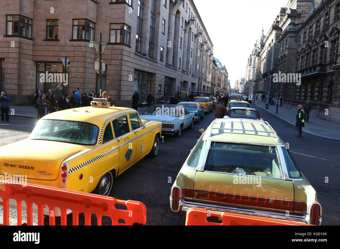 Une vue générale du centre-ville de Glasgow qui a été transformé en New York City pour le tournage de la série télévisée Melrose avec l'acteur Benedict Cumberbatch. Banque D'Images