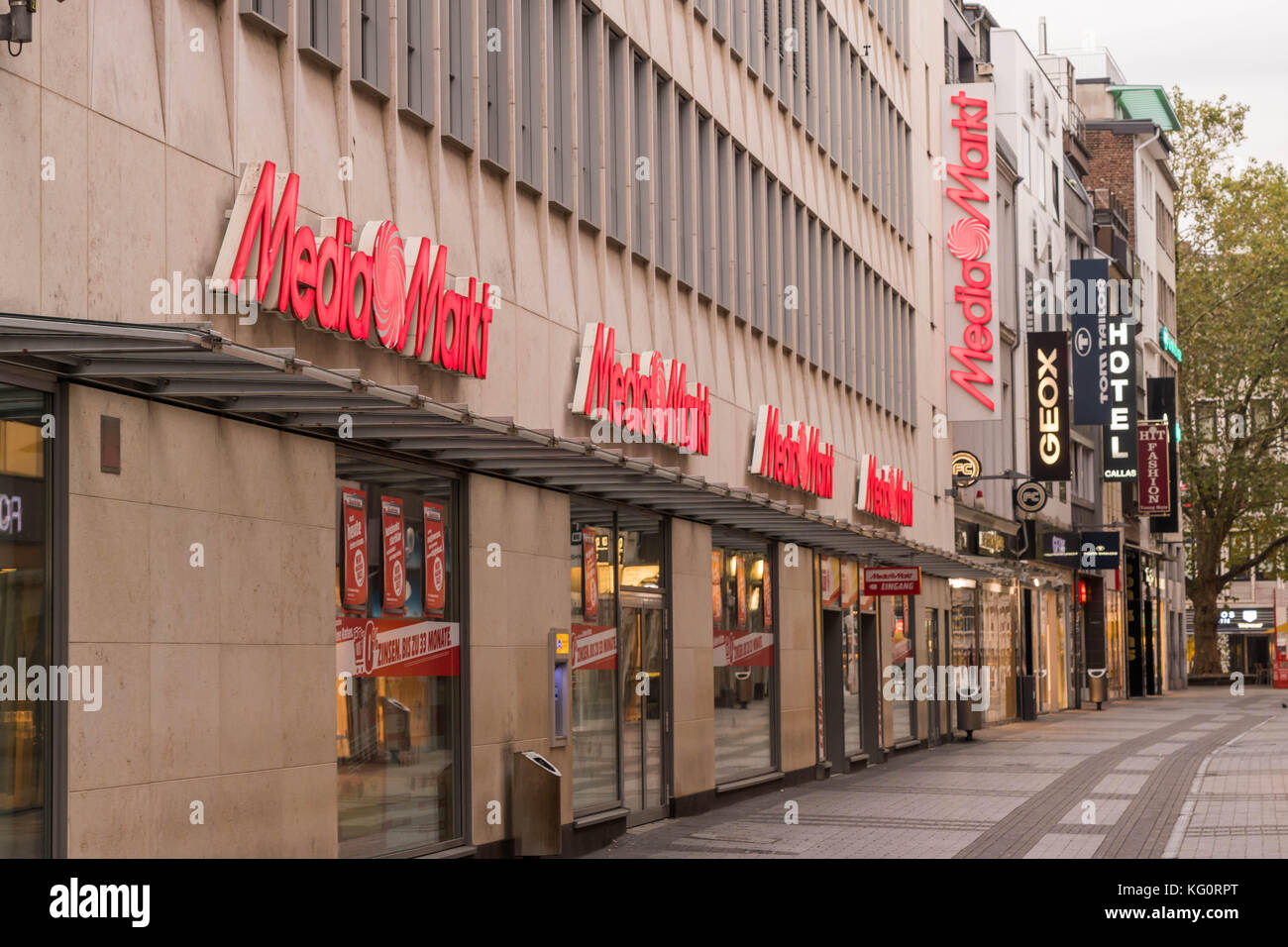 Cologne, Allemagne - 29 octobre 2017 : logo Media Markt Shop Banque D'Images