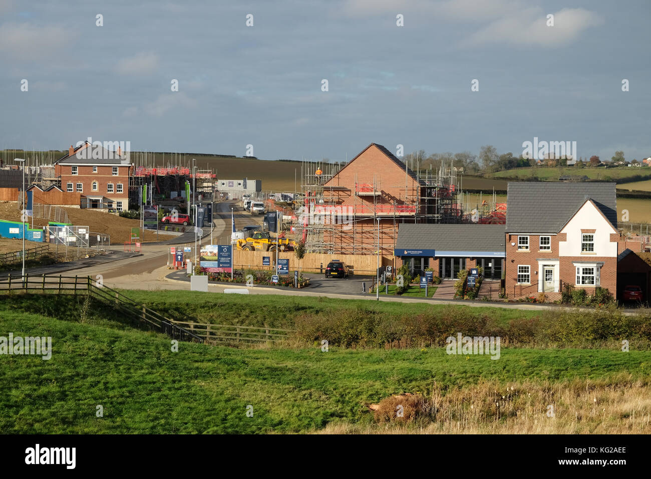 Développement de nouveaux housing estate, Grantham, Lincolnshire, Angleterre, Royaume-Uni. Banque D'Images
