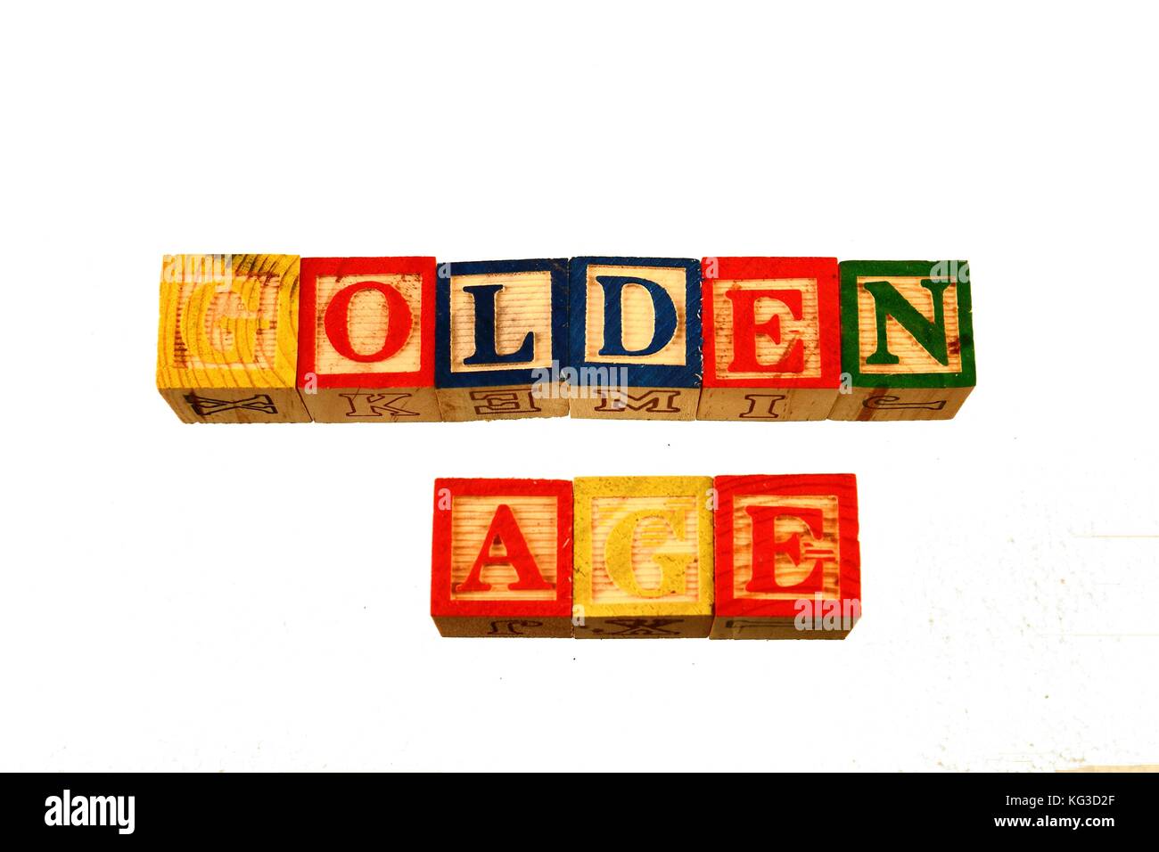 Le terme golden age affichée sur un fond blanc couleurs à l'aide de blocs en bois au format paysage with copy space Banque D'Images
