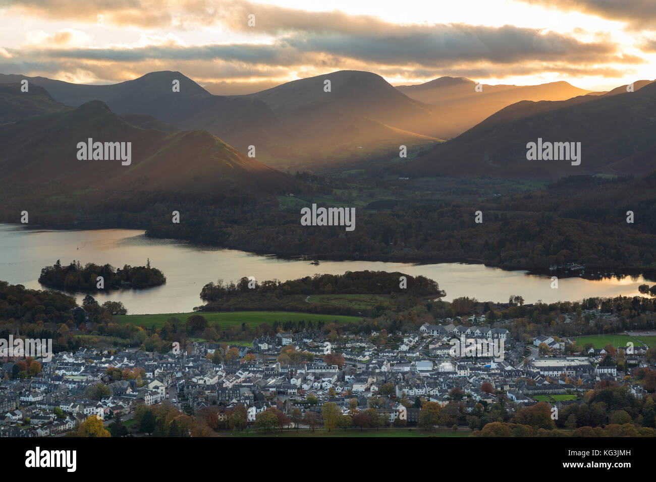 En fin de soirée à l'automne et Derwentwater Keswick Lake District Banque D'Images