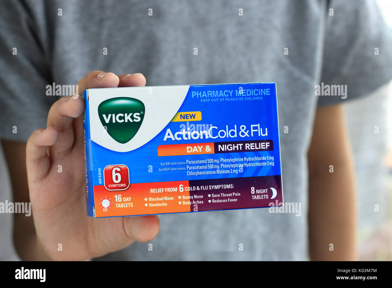 Action Vicks Rhume et grippe Jour et Nuit Relief Tablets Banque D'Images