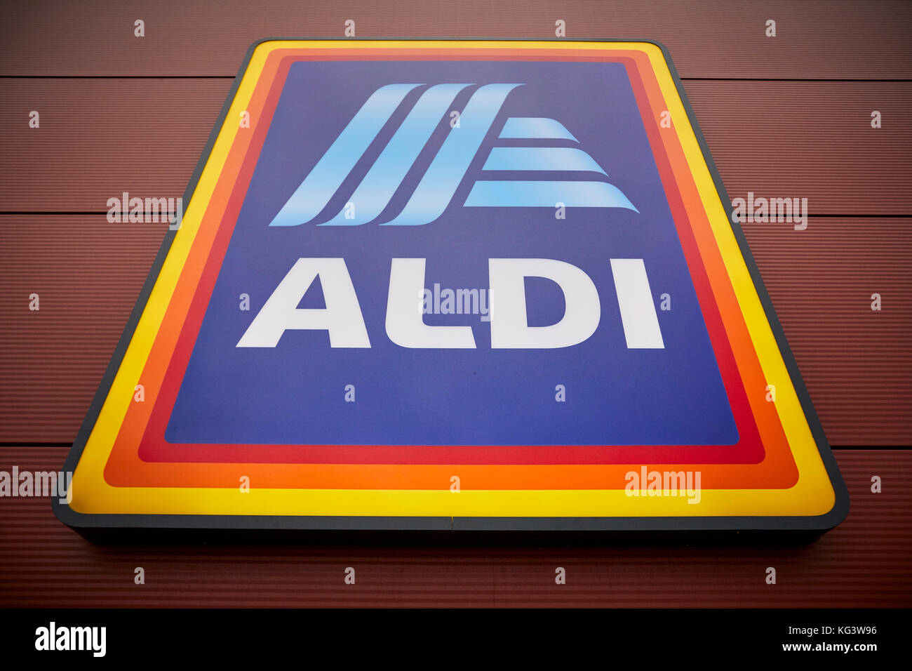 Nouveau design Aldi Süd.jpg logo signe sur l'extérieur de la remise globale des chaînes de supermarchés allemandes Banque D'Images