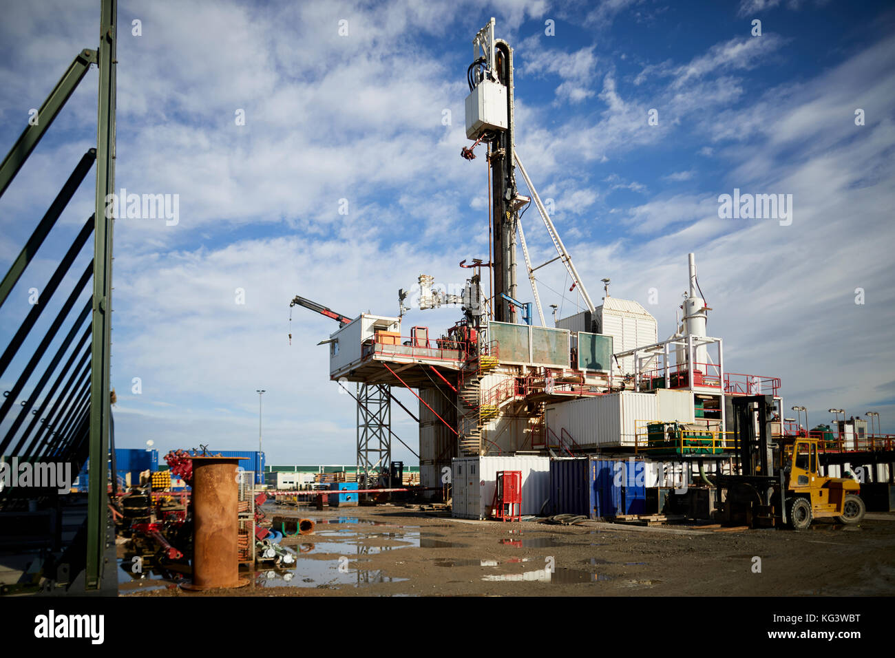 L'entreprise cuadrilla de fracturation de forage pour le gaz de schiste dans le Lancashire, photographié le forage et le mur du son Banque D'Images