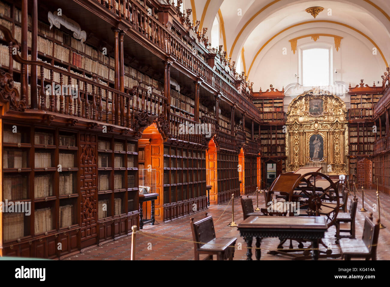 Biblioteca Palafoxiana est une bibliothèque fondée en 1646, Puebla, Mexique Banque D'Images