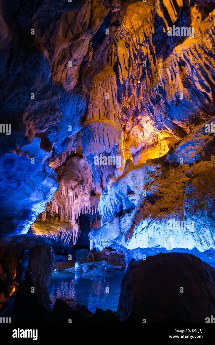 Caverne menant à Ruby Falls dans la région de Lookout Mountain, près de Chattanooga, Tennessee Banque D'Images