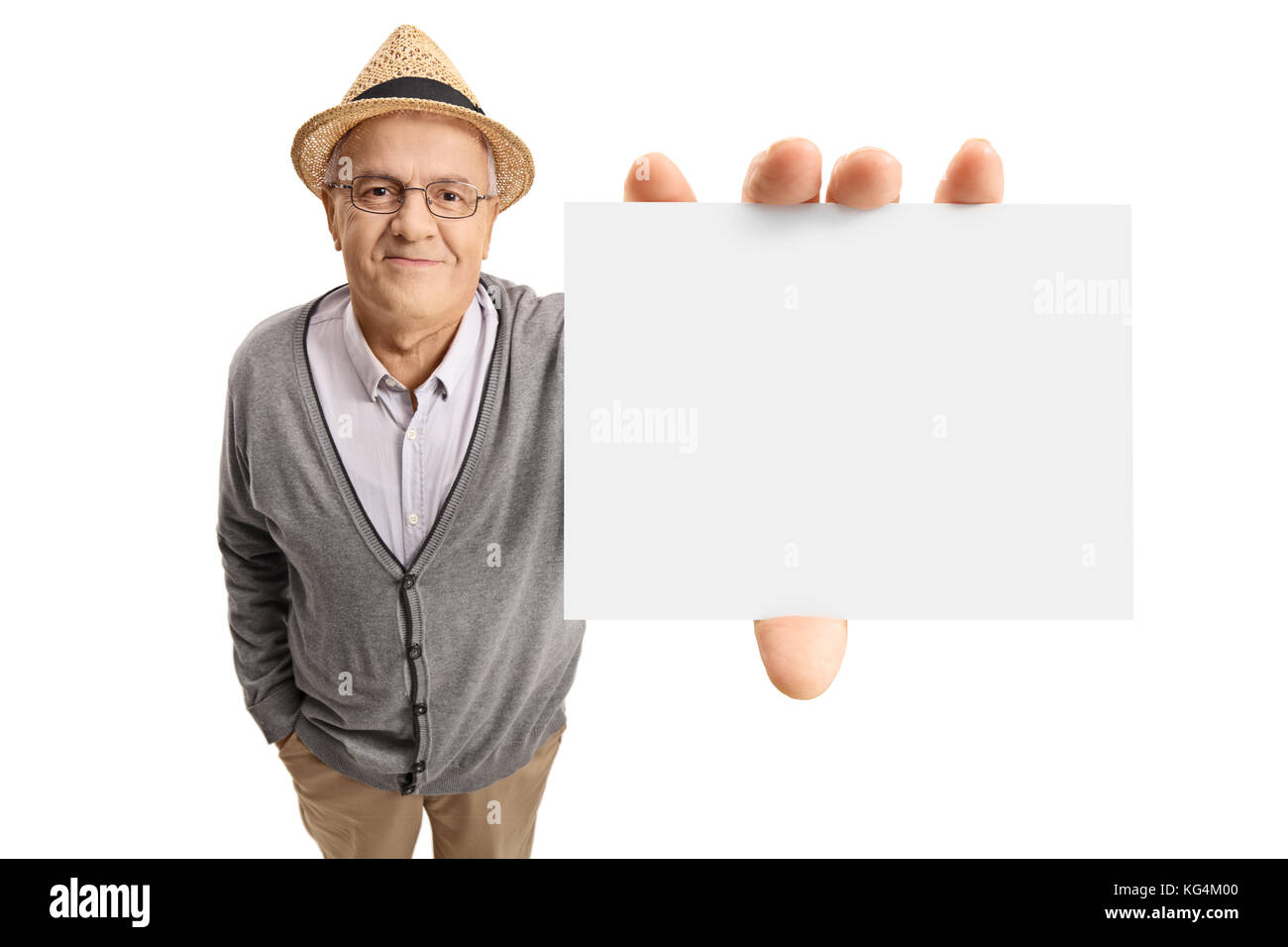 Homme mature montrant une carte vierge isolé sur fond blanc Banque D'Images