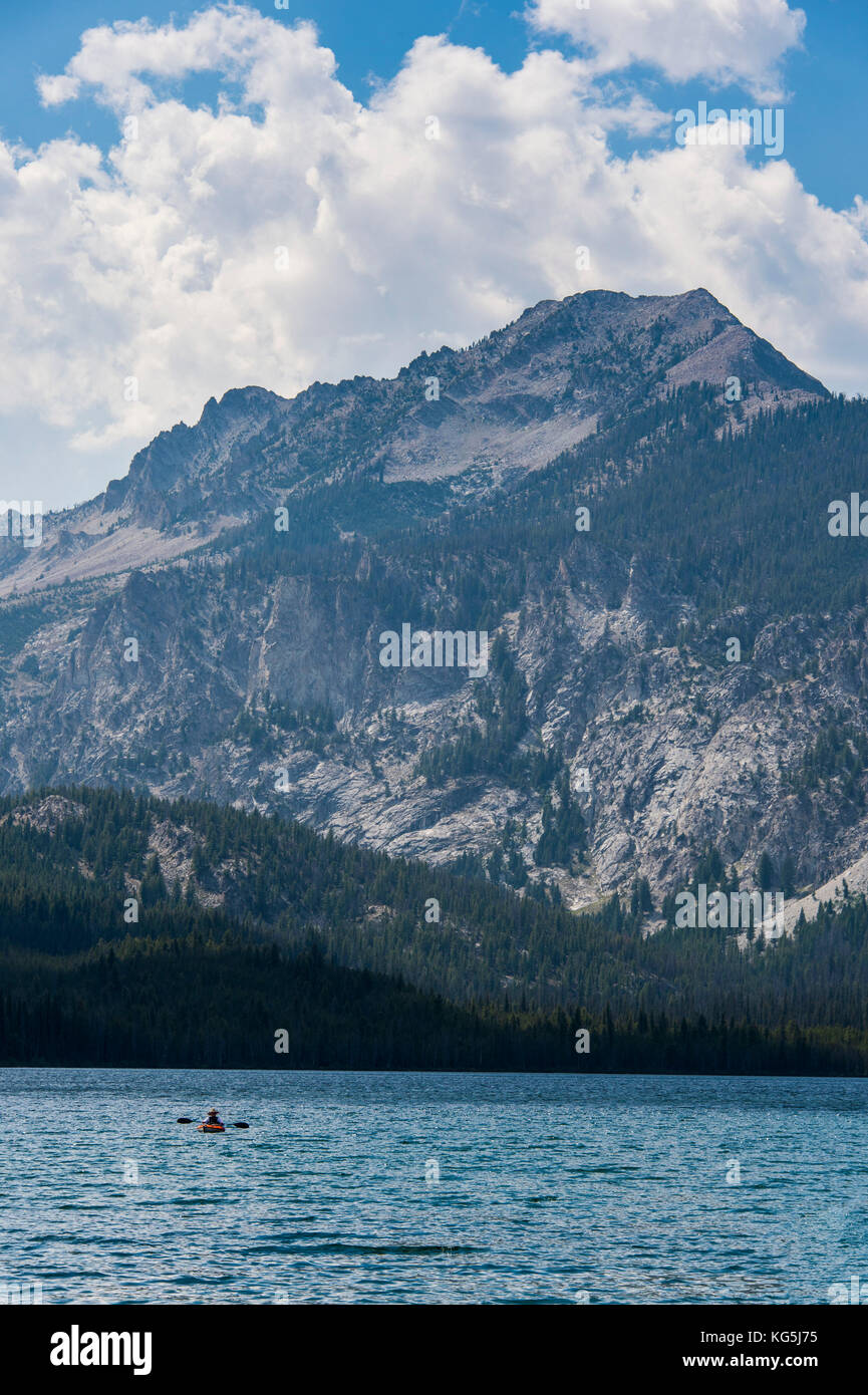 Pettit lake dans une vallée au nord de Sun Valley, dents de scie national forest, North Carolina, USA Banque D'Images