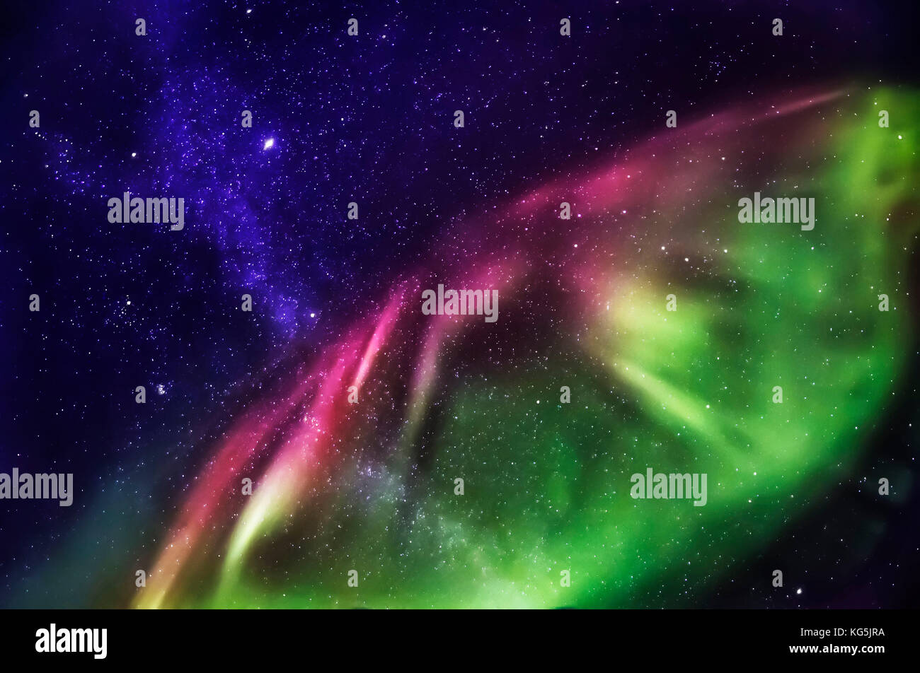 Soirée étoilée avec les aurores boréales ou northern lights et de la Voie lactée, abisko, Laponie, Suède Banque D'Images